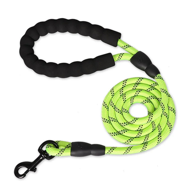 Strong Leashes for Dogs with Soft Handle.